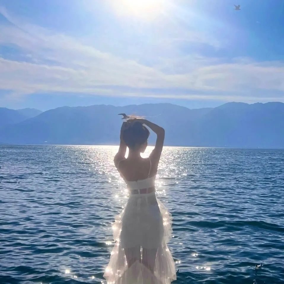 隐世修仙两百年玄孙直播我上热搜了